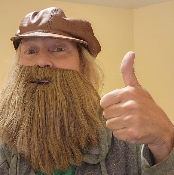 Meet your Posher, Cyndi - Picture 9 of 9